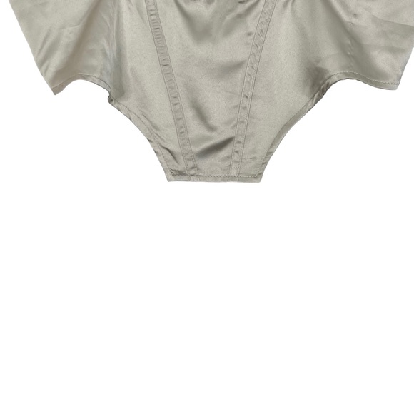 Almost Famous Cropped Satin Corset Top - Picture 3 of 7